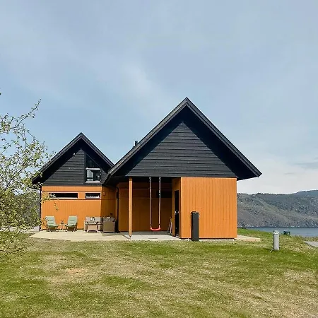 بيت للعطل Panoramic With Sea View On Randoy Hjelmeland