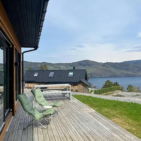 Panoramic With Sea View On Randoy Dom wakacyjny *